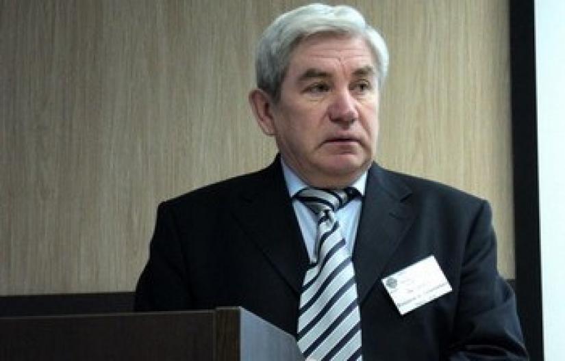 Владимир Бабинцев декан истфак УрФУ
